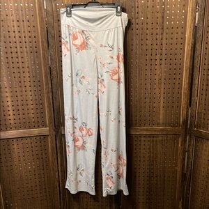 Floral‎ Wide-Leg Pants medium MUST BUNDLE